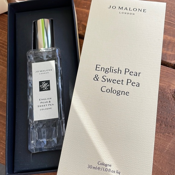 ✨SOLD✨ NEW Jo Malone English Pear & Sweet Pea Cologne - 30 ml - Picture 1 of 5